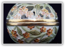 Beverly Harris - Potpourrie Bowl with Apricot Flowers View 1